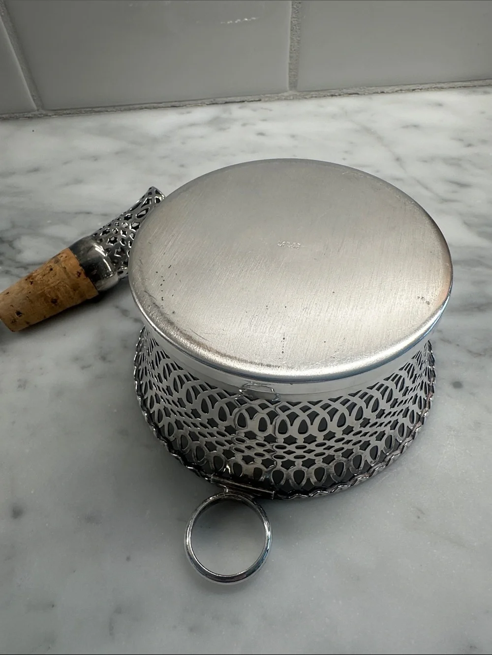 Napier silver wine coaster with cork vintage filigree gorgeous pattern rare - Picture 6 of 6